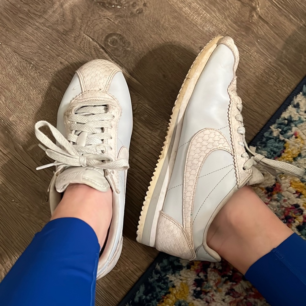 Nike shoes